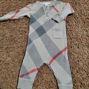Infant burberry cashmere